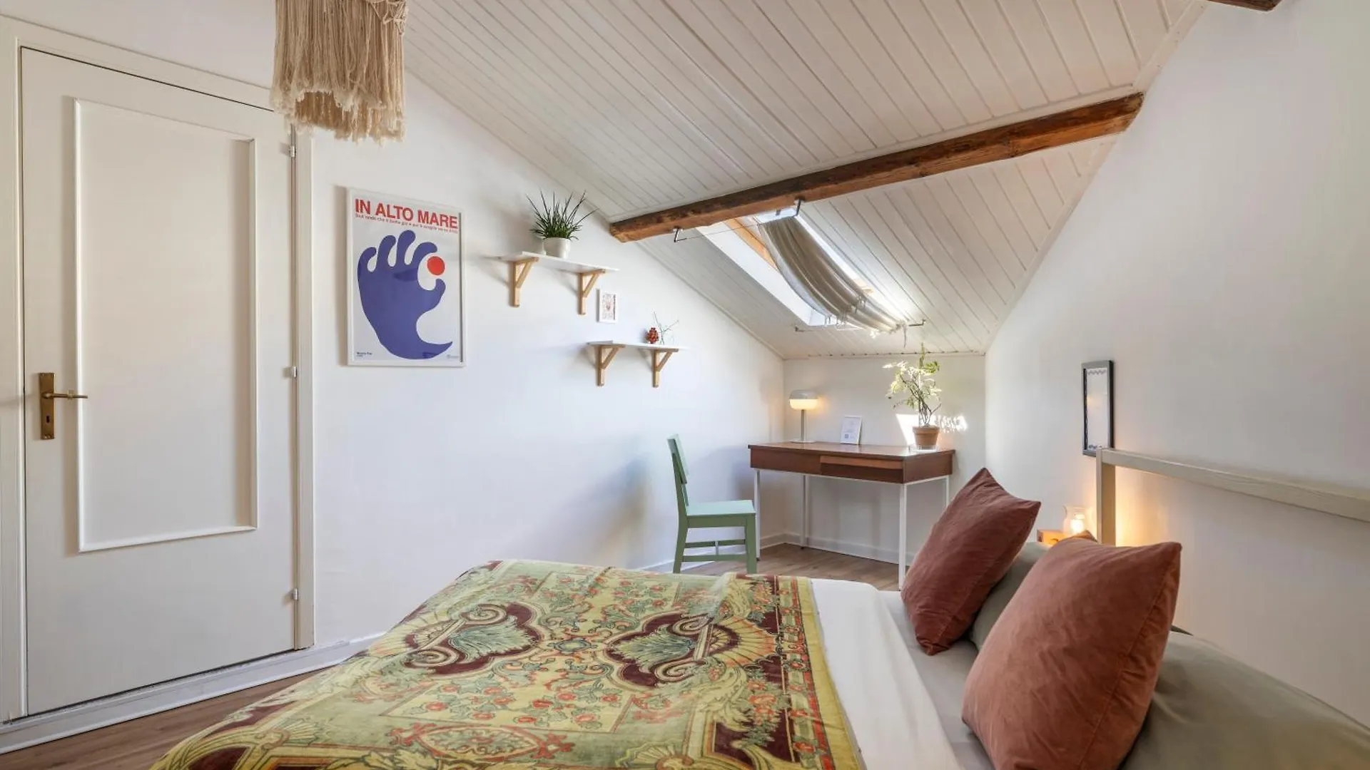 Homestay Rooftop Catania Bed and breakfast